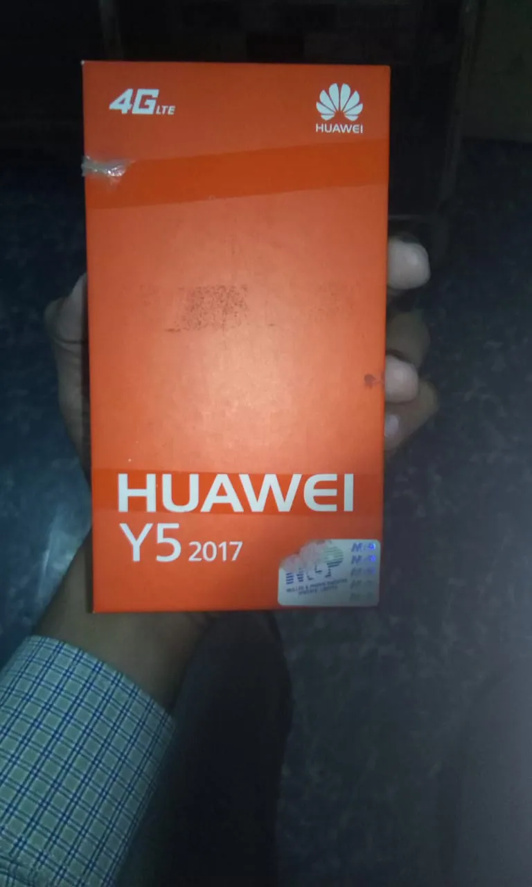 MOBILE FOR SALE HUAWEI Y5 2017 - ad image 1