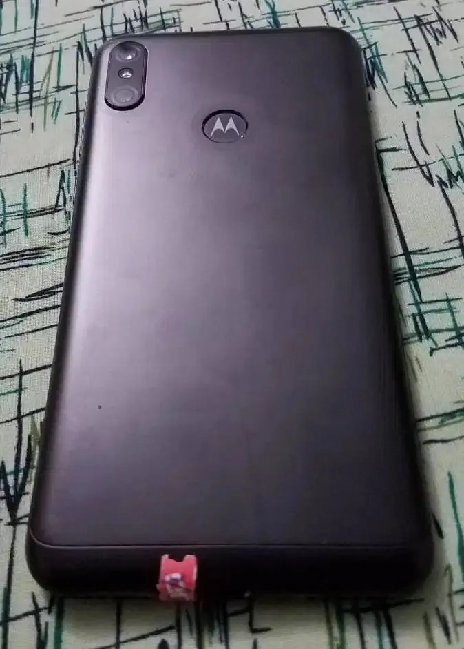 Motorola P30 Note - ad image 4