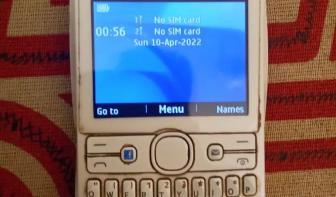 Nokia Asha 205 - ad image 2