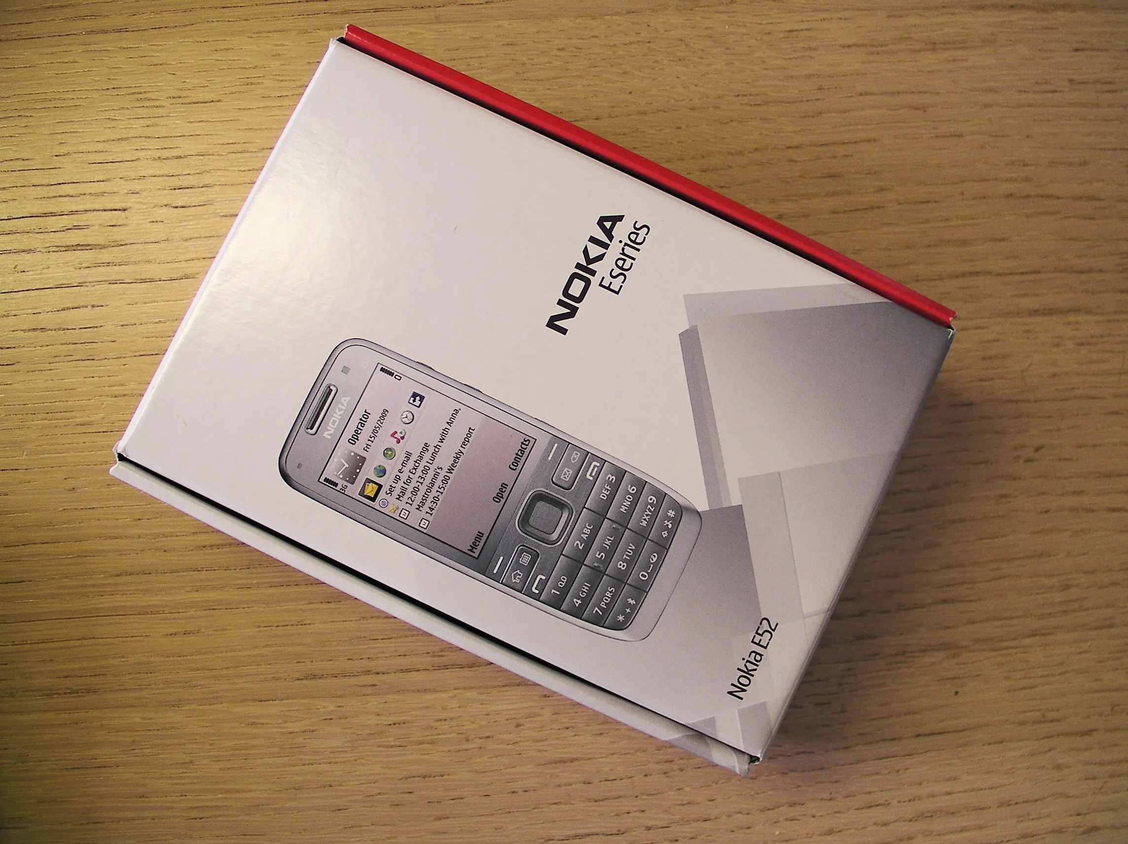 Nokia E52 box pack Old is Gold - ad image 1