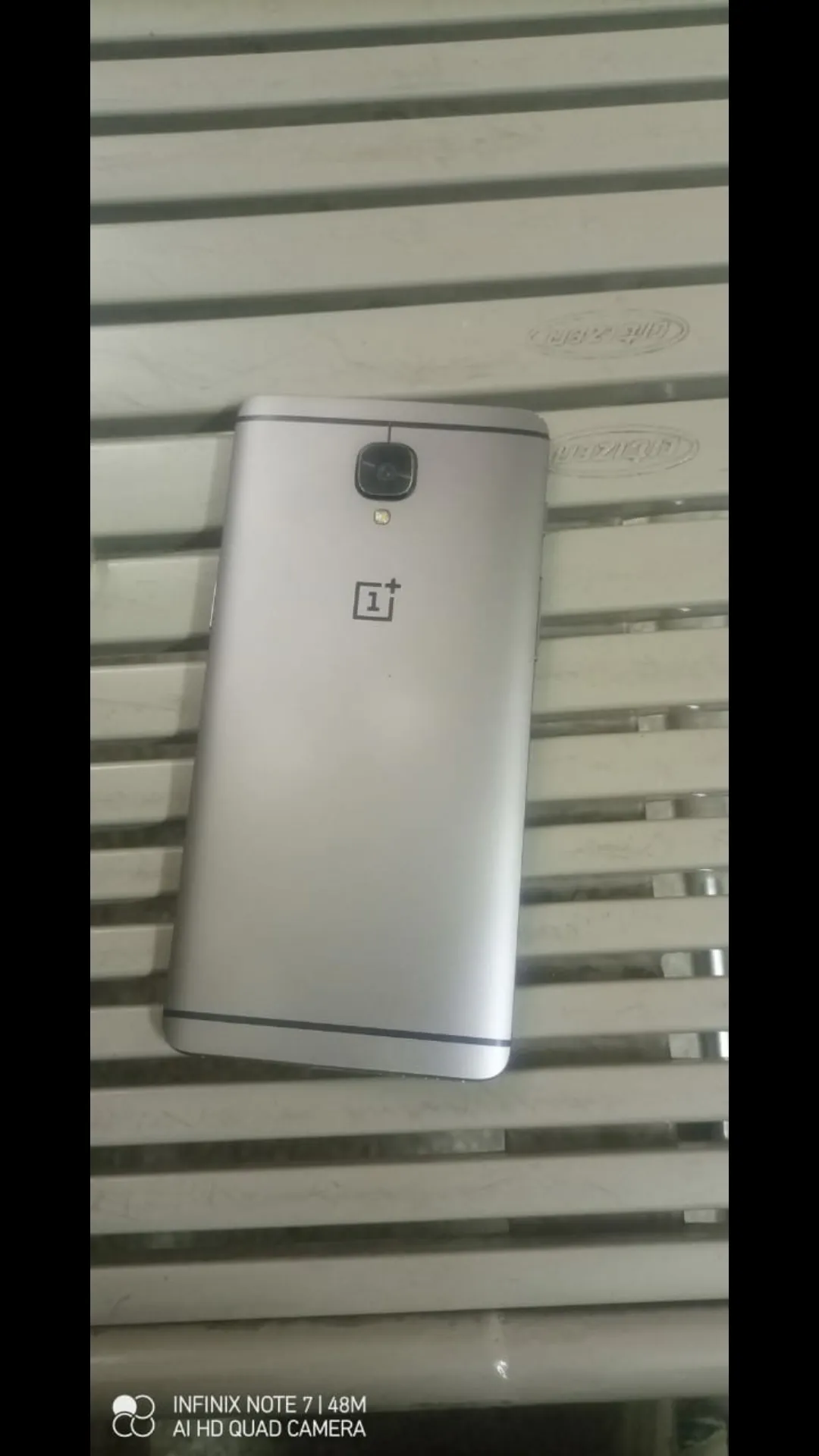 Oneplus 3T 6GB/64GB - ad image 1