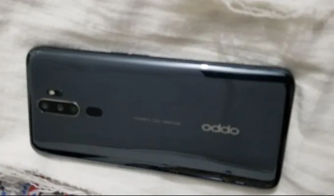 Oppo A5 2020 - ad image 3