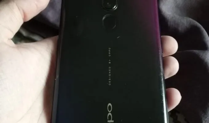 Oppo F11 pro - ad image 1