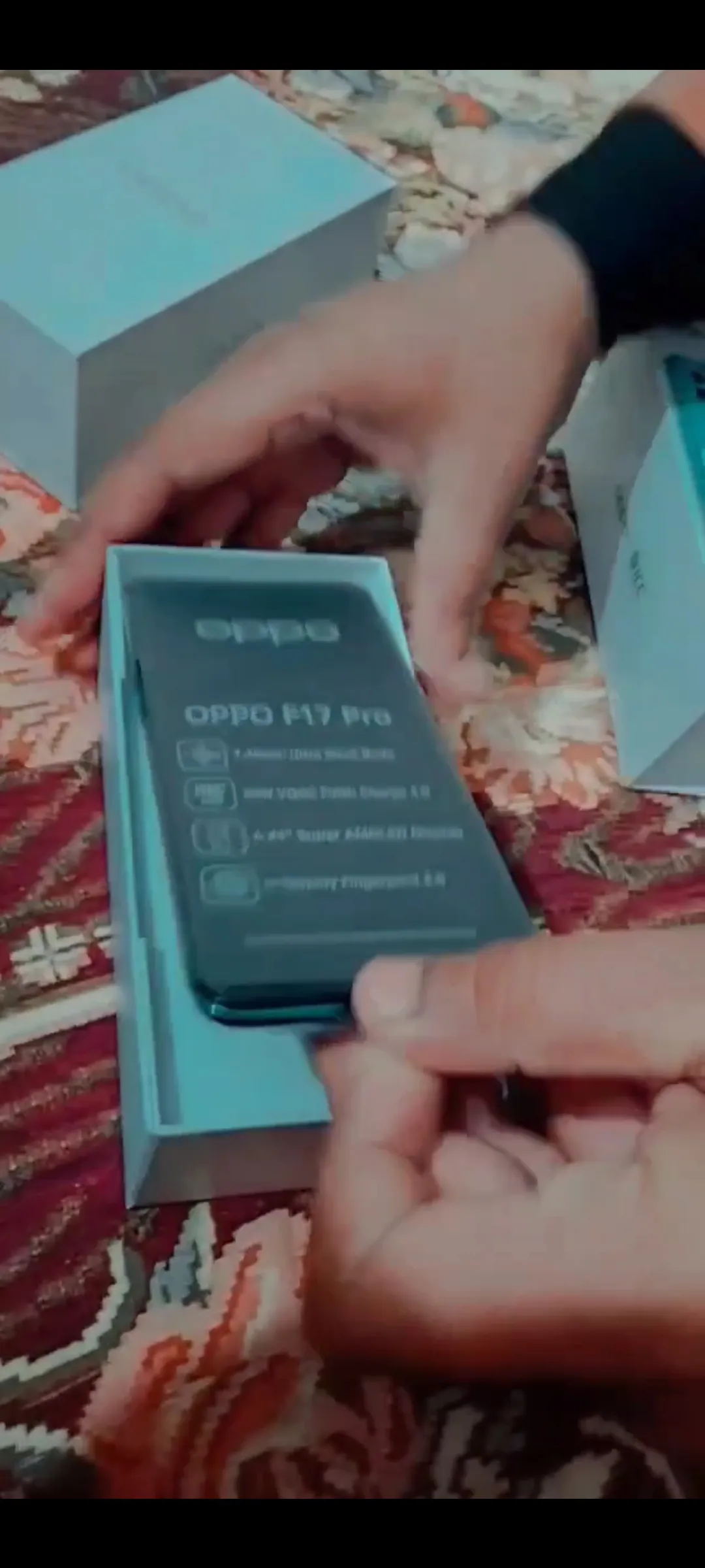 Oppo f17 pro just box open - ad image 2