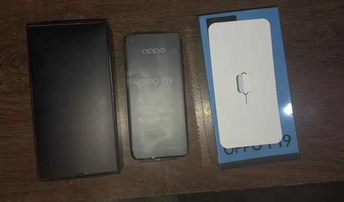 Oppo F19 New Condition just box open - ad image 3