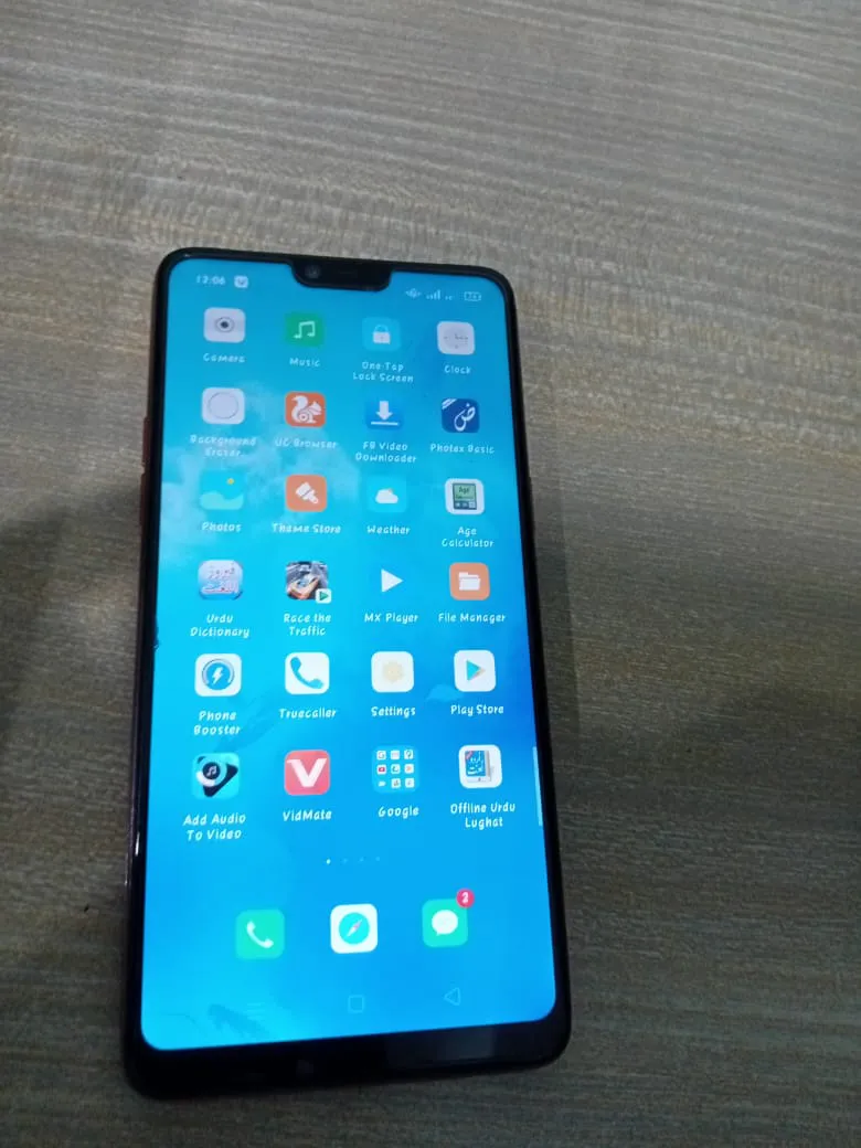 oppo f7 in good condition - ad image 2