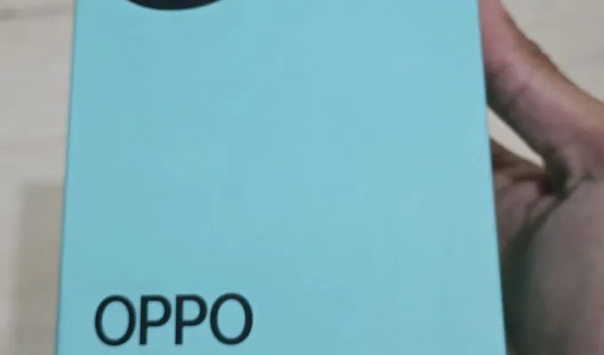 Oppo reno 5 pro(only two months used) - ad image 4