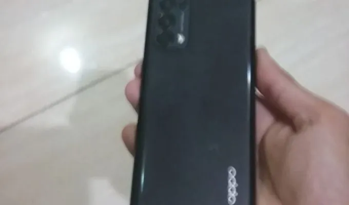 Oppo reno 5 pro(only two months used) - ad image 2