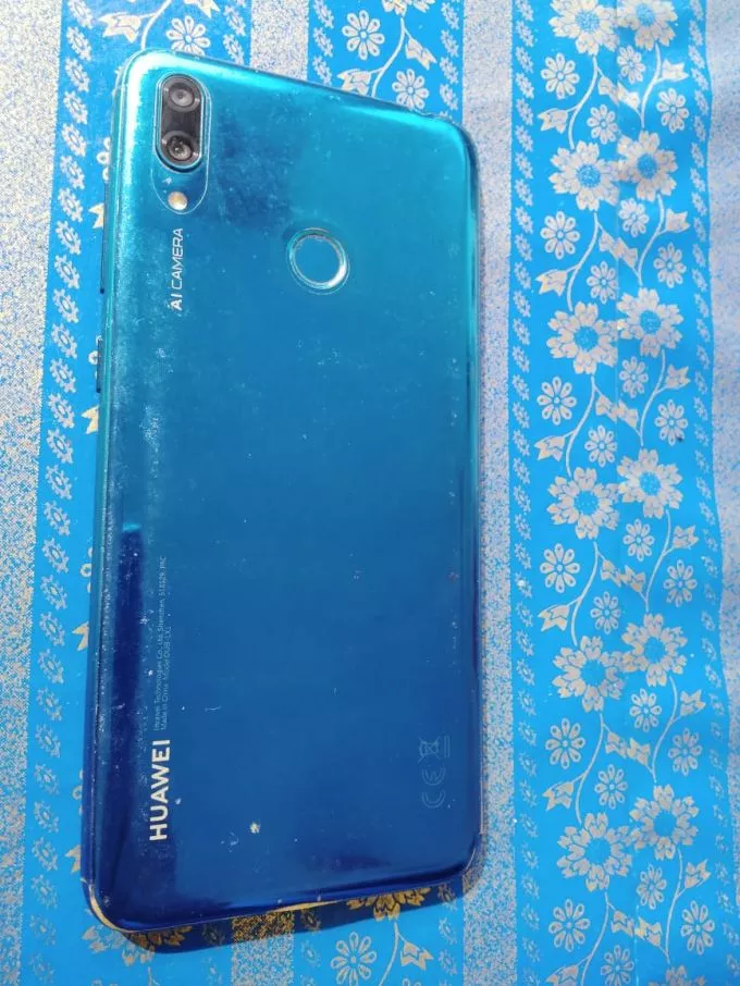 Huawei y7 prime 2019 - ad image 3