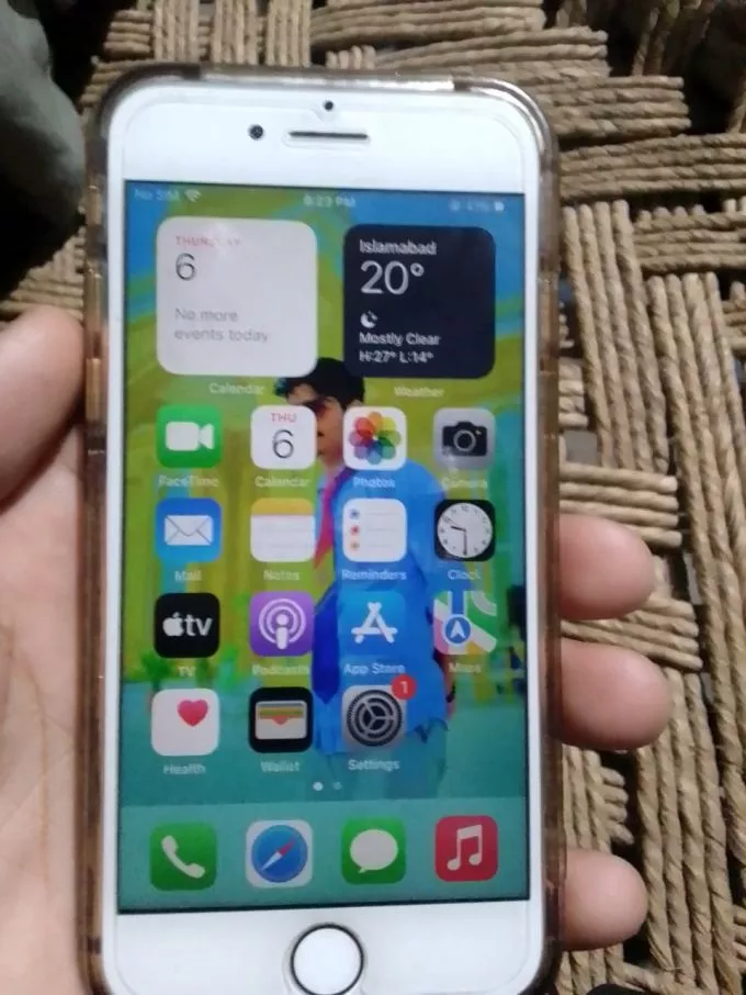 I phone 7 non pta - ad image 1