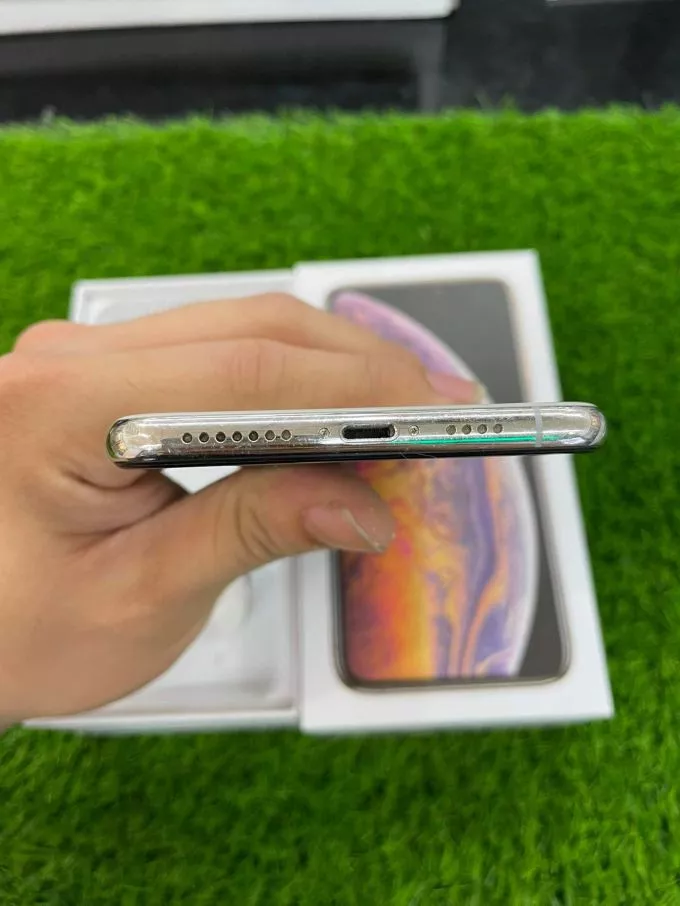 I phone xs max - ad image 4