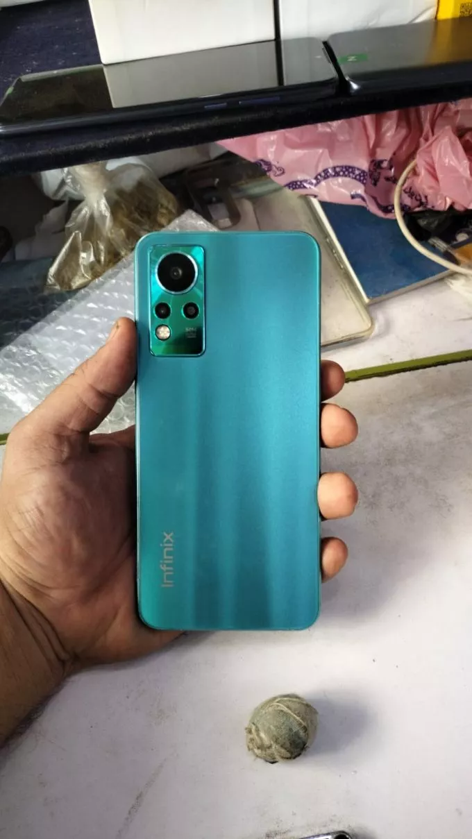 Infinix Note 11 - ad image 1