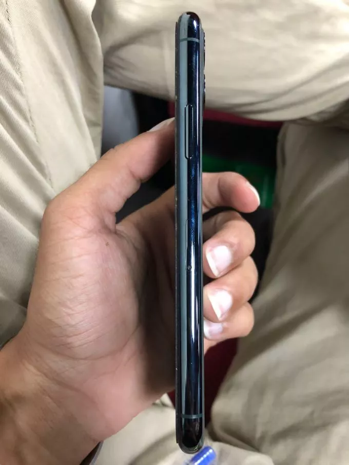 Iphone 11 Pro Dual SIM PTA - ad image 2