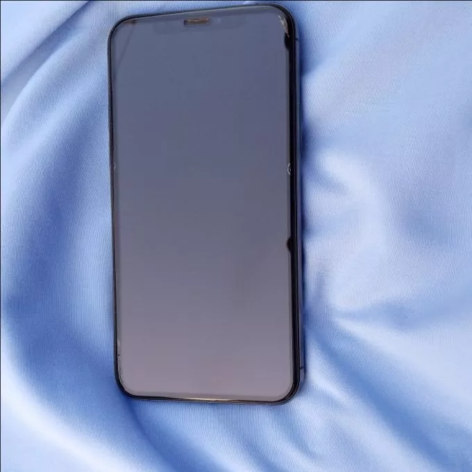 IPHONE 11 PRO - ad image 3