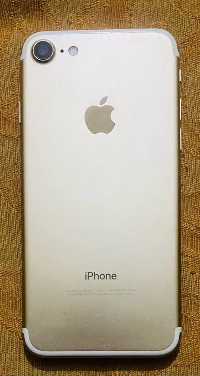 IPhone 7 (32gb Golden) PTA Approved - ad image 1