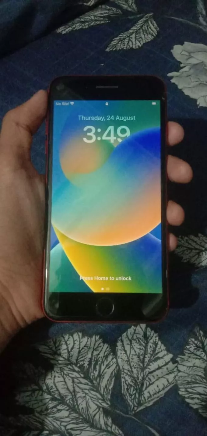 iPhone 8 plus - ad image 2