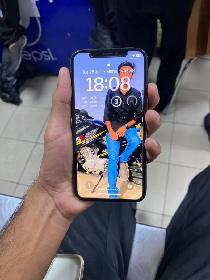 Iphone x 64 non pta FU - ad image 1