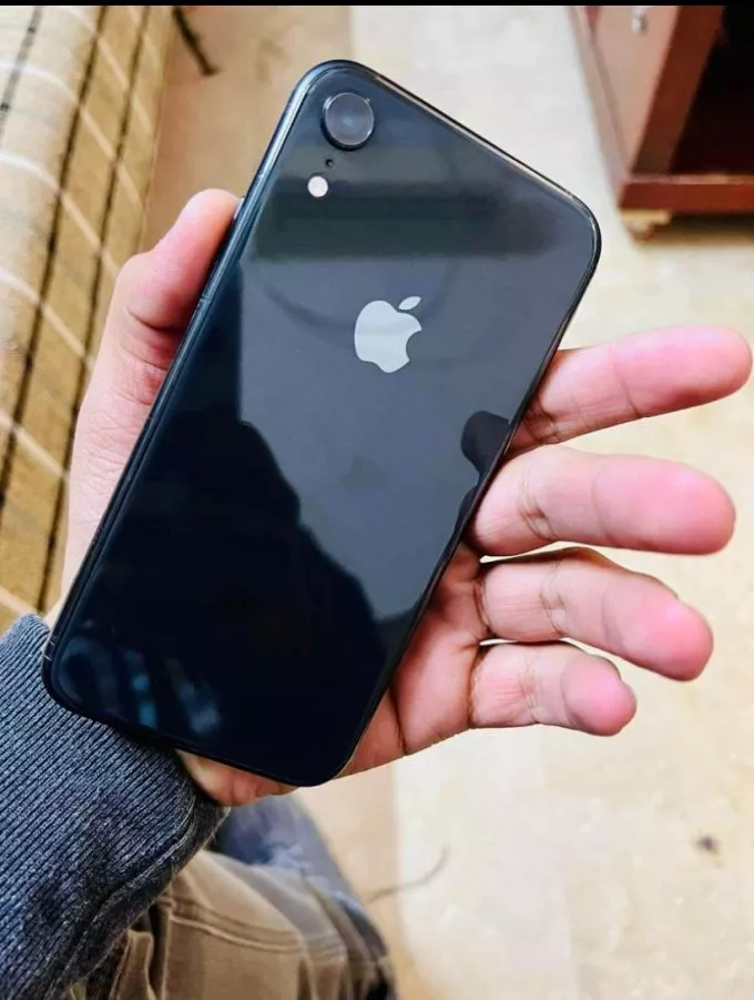 Iphone Xr dual Pta Approved - ad image 1