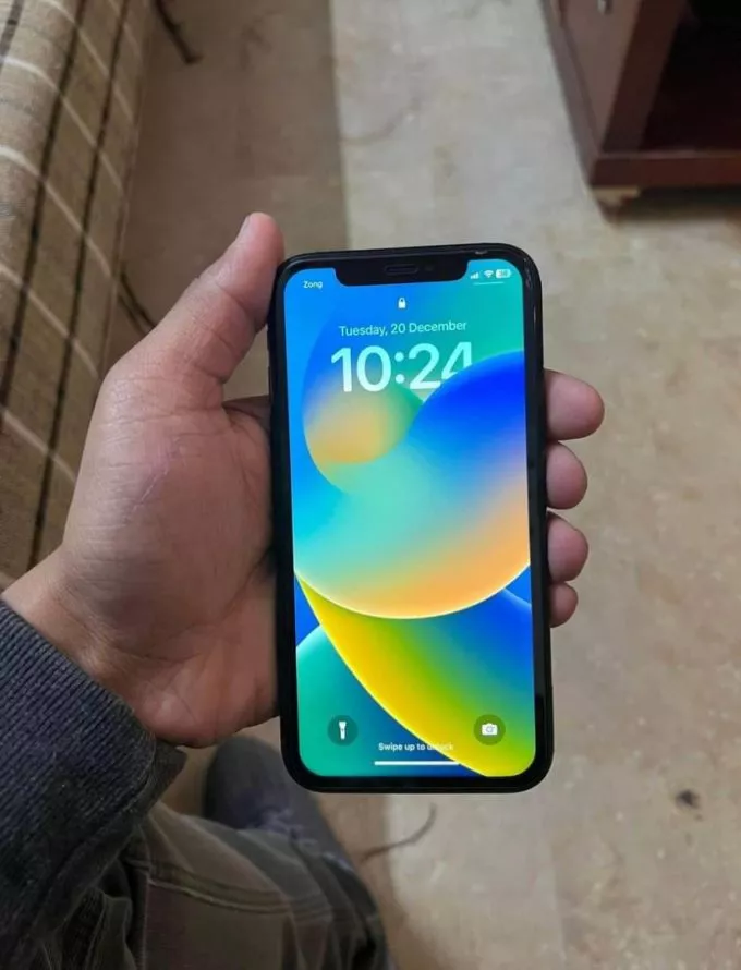 Iphone Xr dual Pta Approved - ad image 2