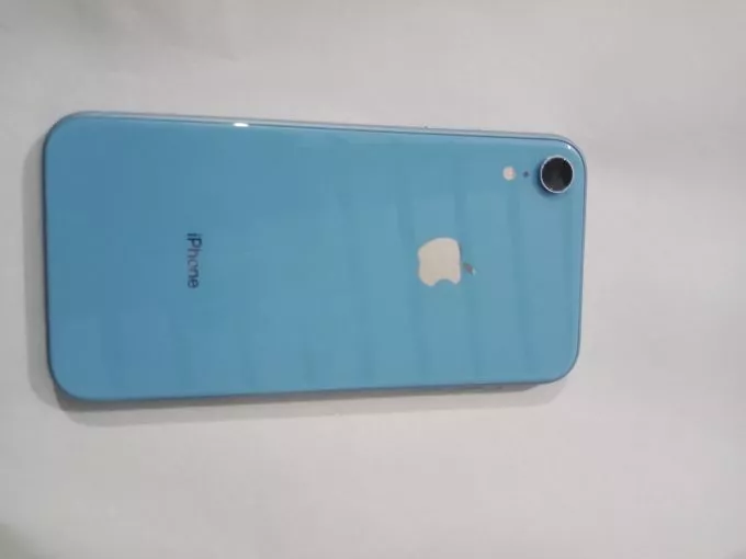 iPhone Xr for Sale - ad image 1