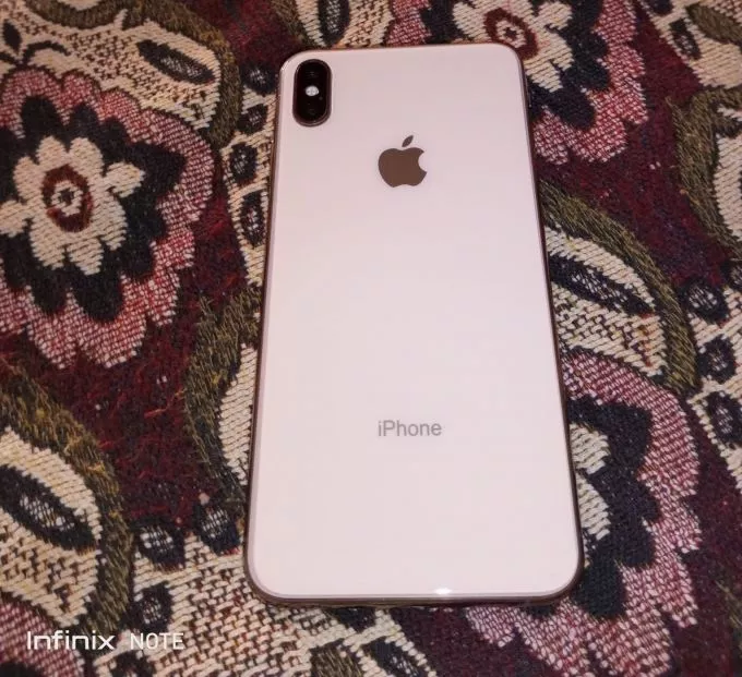 iPhone XS Max PTA approved - ad image 1