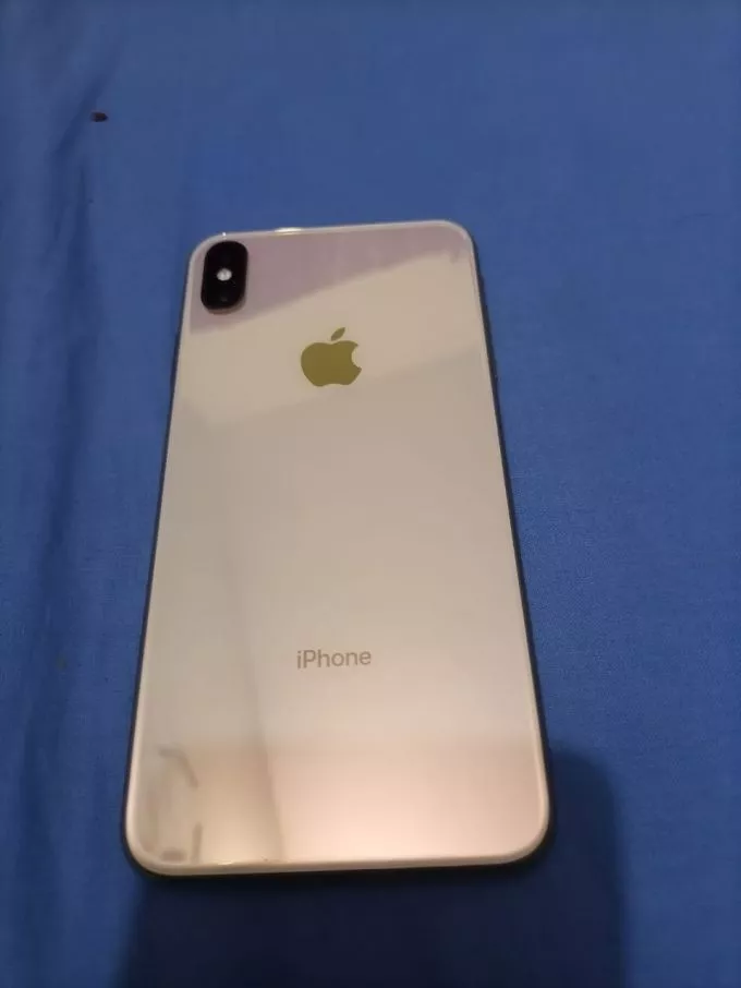 Iphone Xsmax Gold Color - ad image 4