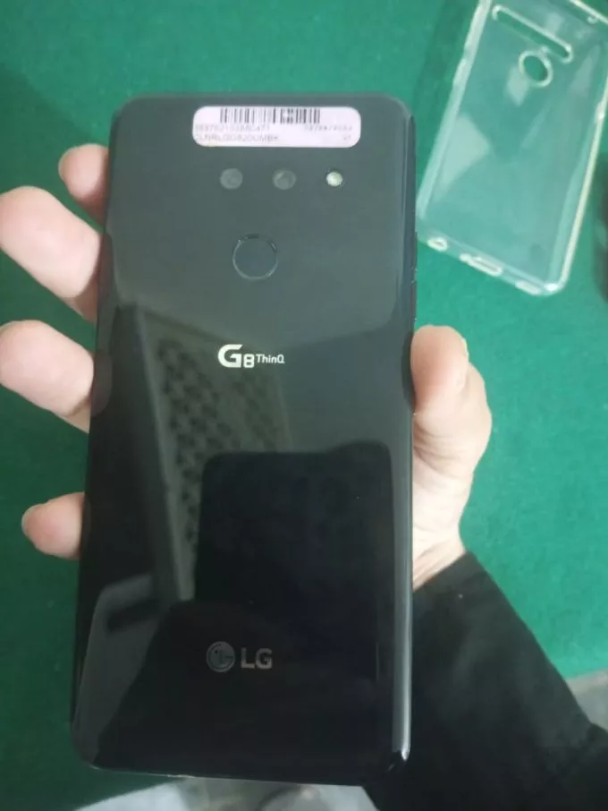 Lg g8 thinq - ad image 1