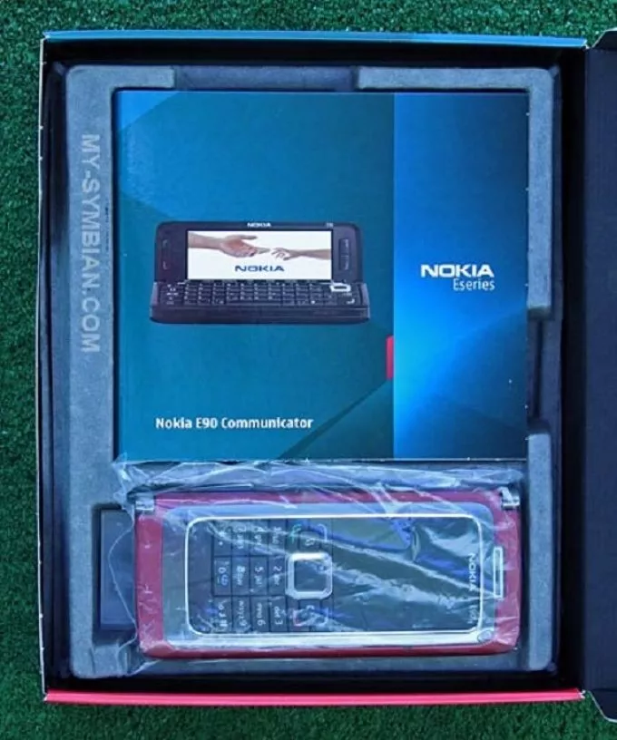 Nokia E90 box pack pta approved - ad image 2