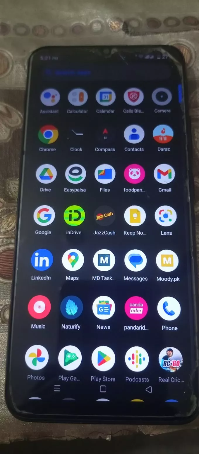 Realme C21y - ad image 2