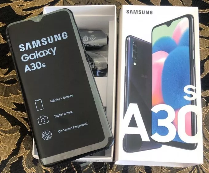 Samsung galaxy A30s 4gb/128gb box pack - ad image 1