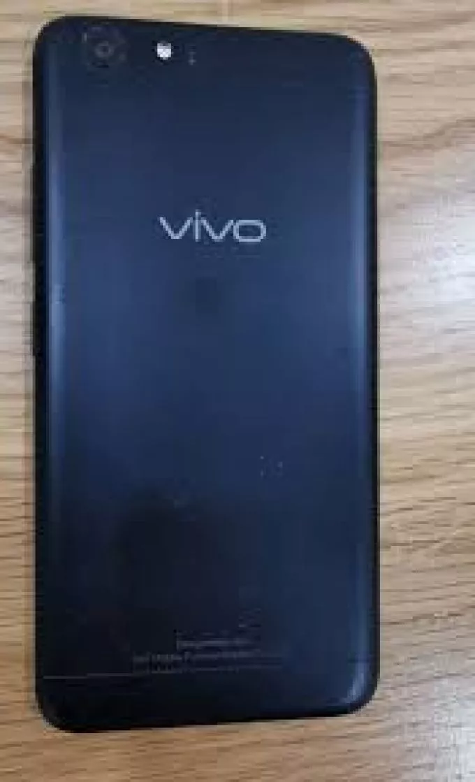 Vivo 1606 with broken screen - ad image 2