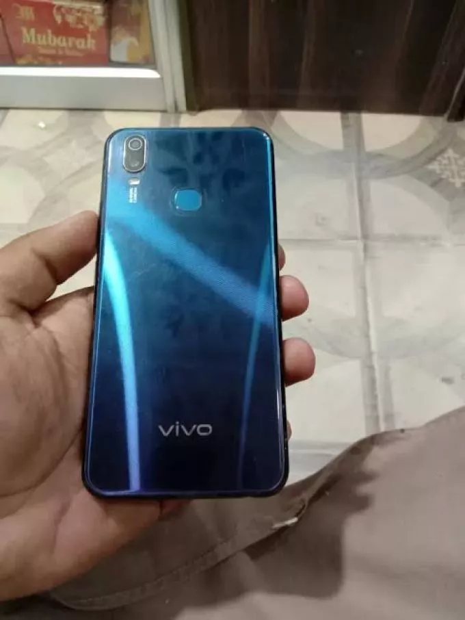 Vivo y11 - ad image 2