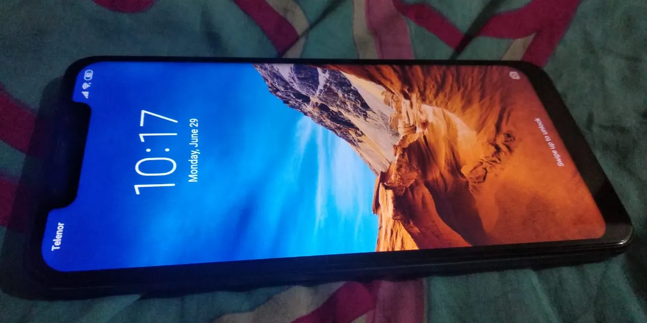 Pocophone poco f1 - ad image 1