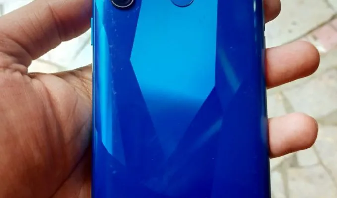 Realme 5 - ad image 1