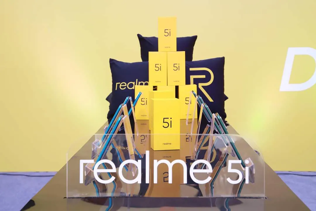 Realme 5i - ad image 1