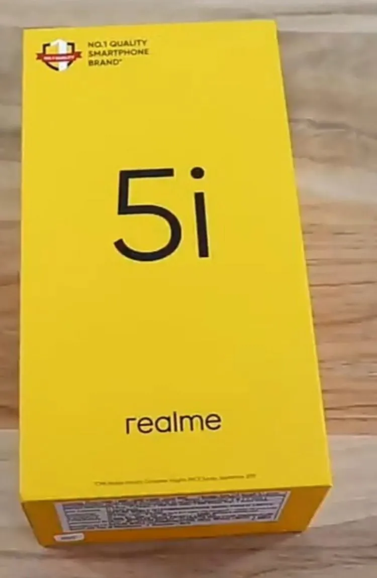 Realme 5i box pack pta approved - ad image 1