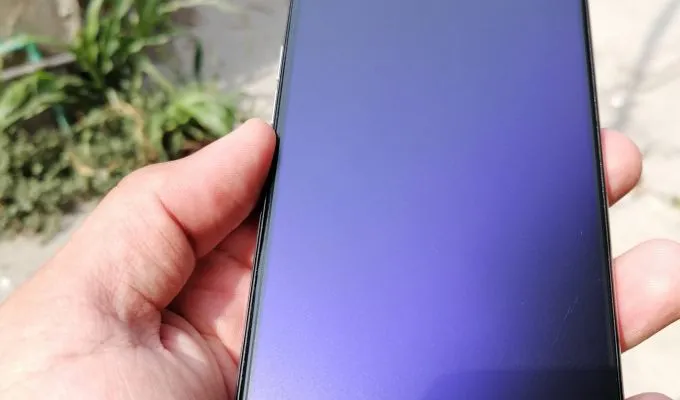 Realme 6 comet white - ad image 1