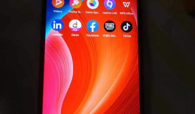 Realme c21 - ad image 1