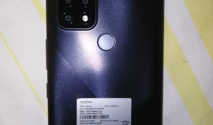 Realme c21 - ad image 2