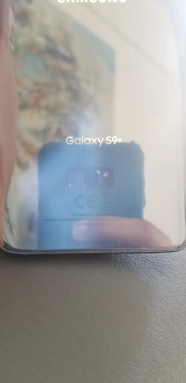 S9+ for sale with air pods - ad image 4