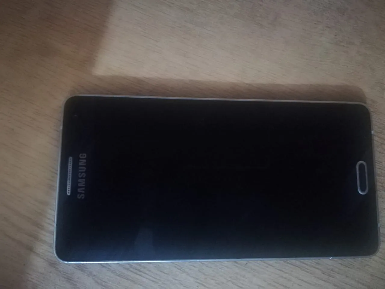 Samsung A5 - ad image 1