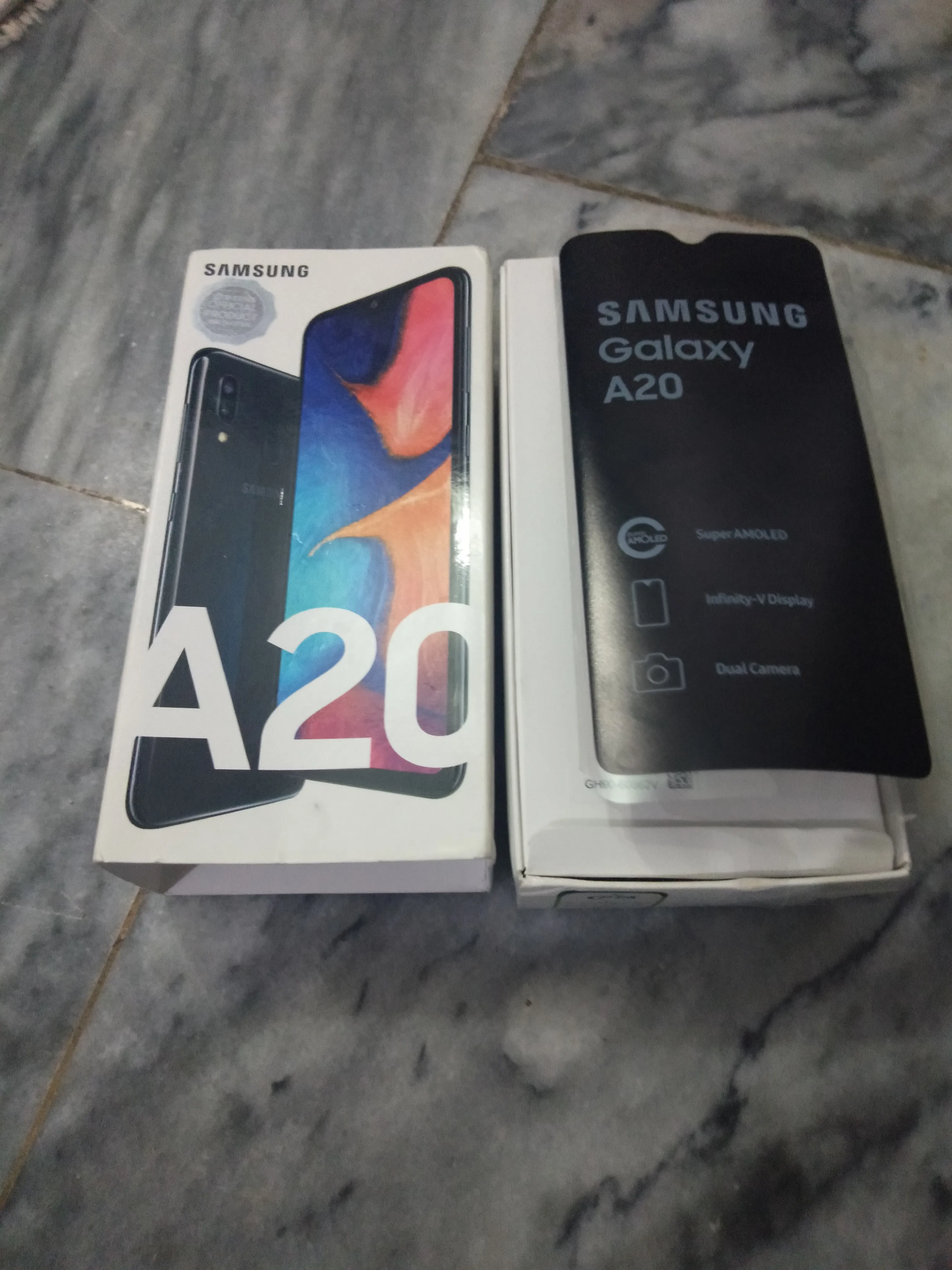 Samsung Galaxy A20 3GB 32GB - ad image 3