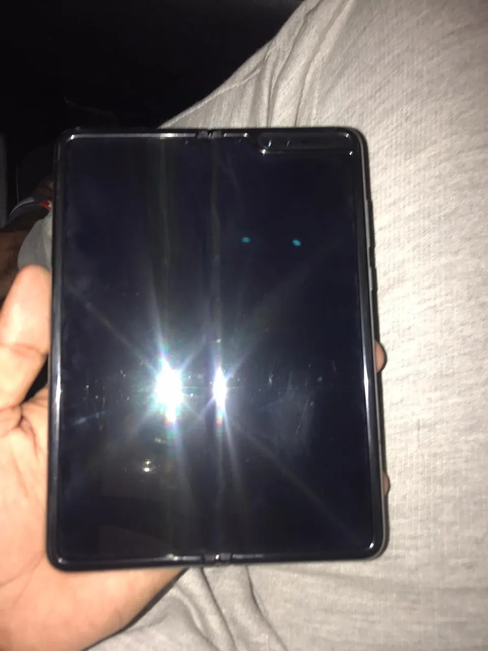 samsung galaxy fold  - ad image 4