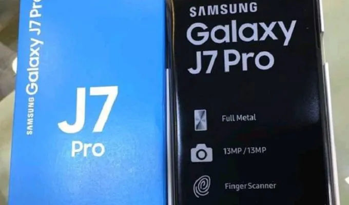 Samsung galaxy J7 pro (3gb/32gb) box pack - ad image 1