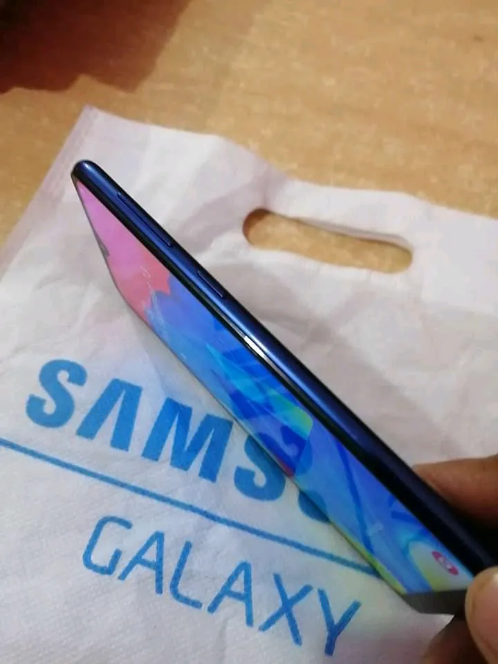 Samsung Galaxy M10 for sale - ad image 2