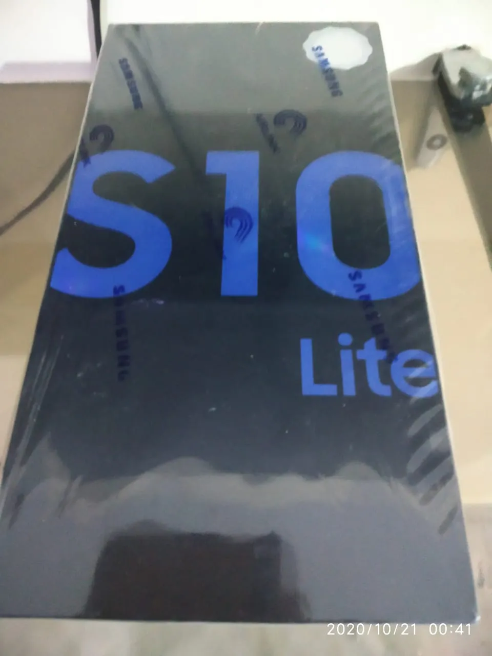 Samsung galaxy s10 lite - ad image 1