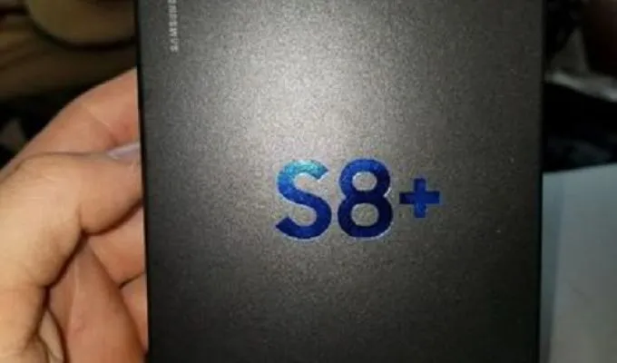 Samsung galaxy S8 plus box pack brand new pta approve - ad image 1