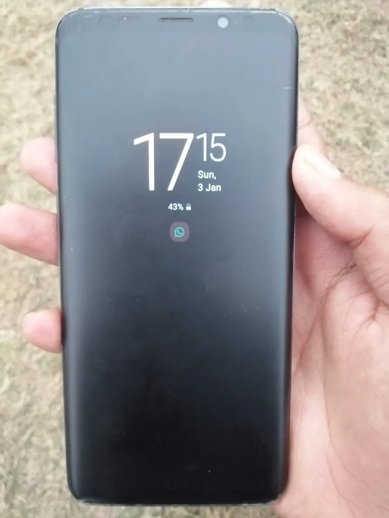 Samsung Galaxy S9 plus Condition(10/10) - ad image 1