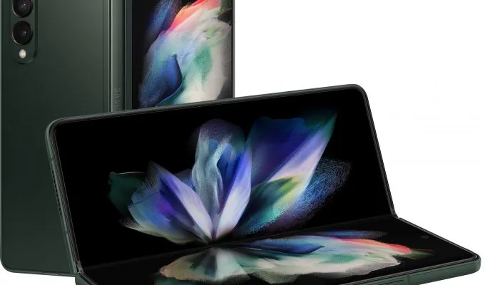 Samsung Galaxy Z Fold 3 - ad image 1