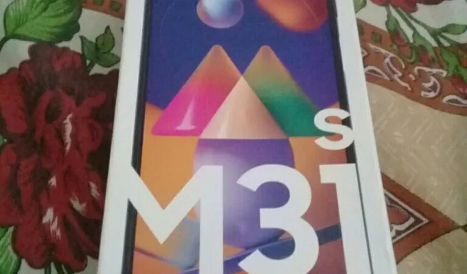 Samsung m31s  5 days used - ad image 2